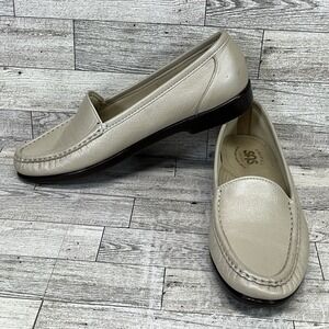 SAS Tripad Comfort Simplify Slip On Loafer‎ Pearl Bone Ivory Women Size 9N